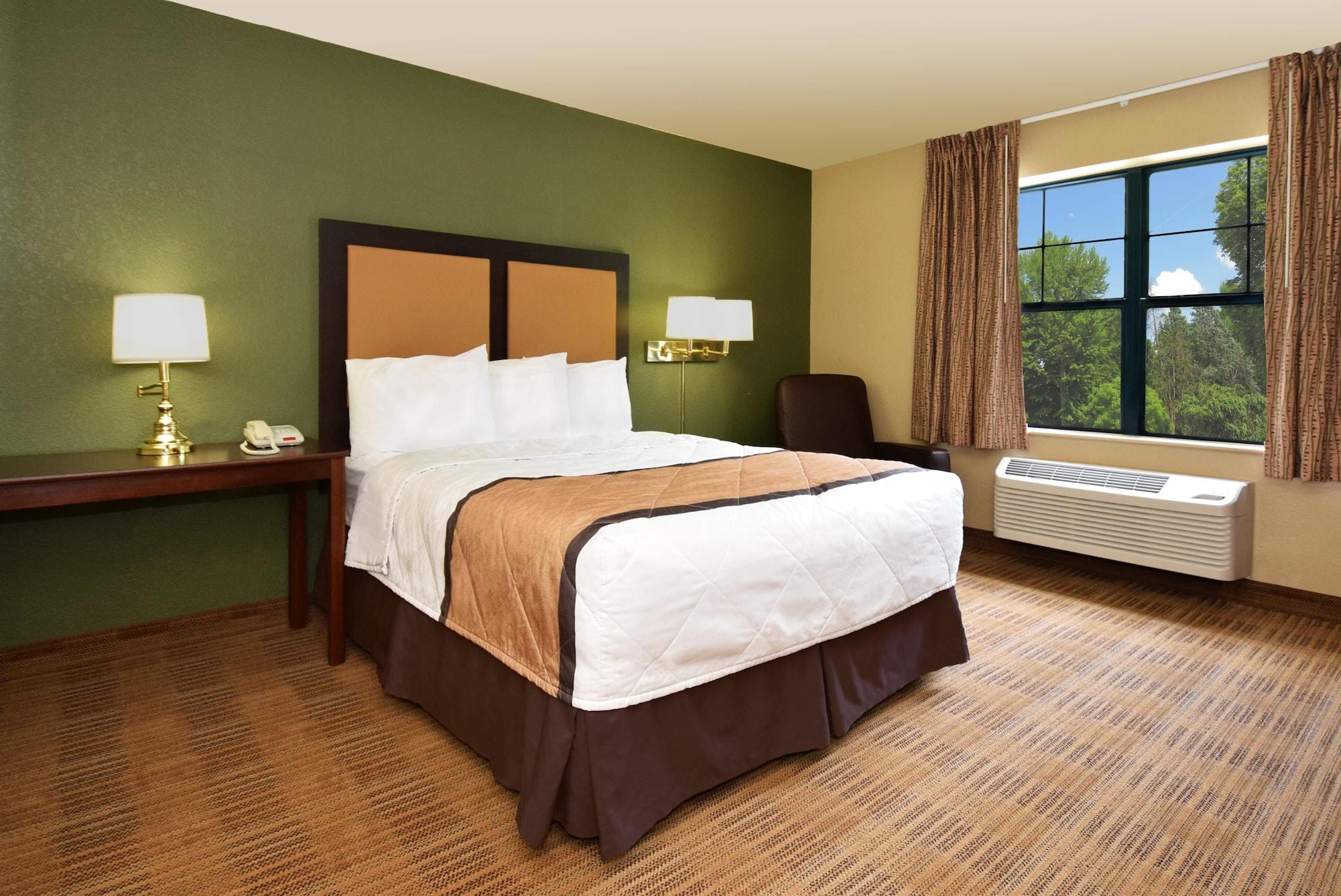 Extended Stay America Select Suites - Springfield - South Exterior photo